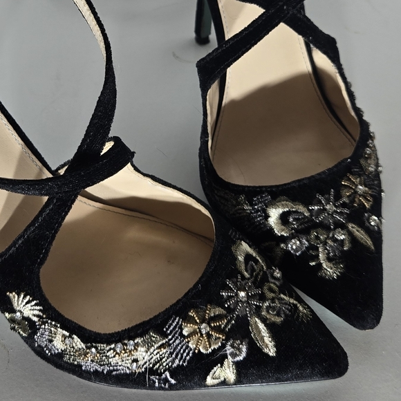 Betsey Johnson Shoes - Betsey Johnson Embroidered Heels